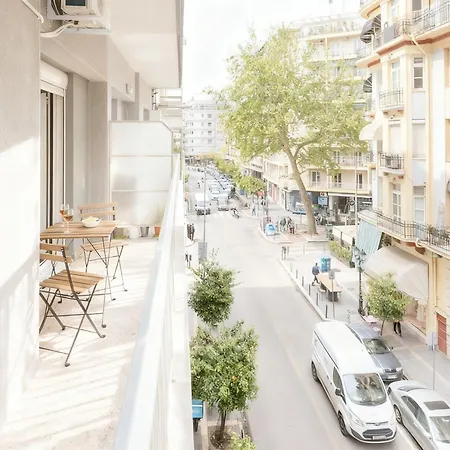 Maison Mitropoleos - Spacious Luxury Солун