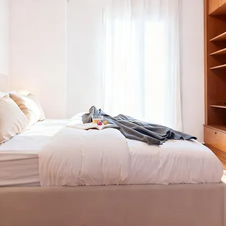 Maison Mitropoleos - Spacious Luxury