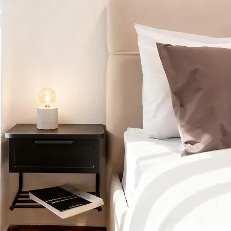 Апартамент Maison Mitropoleos - Spacious Luxury